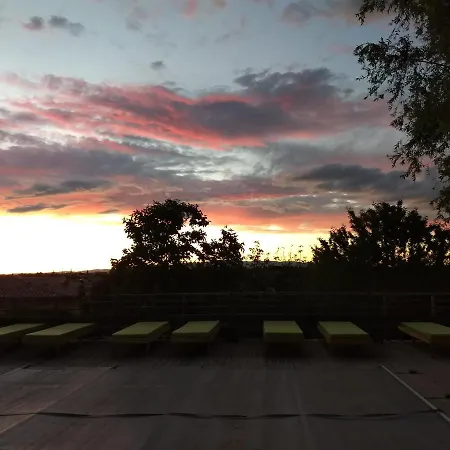 莱斯梯田德瓦朗索尔住宿加早餐旅馆 住宿加早餐酒店