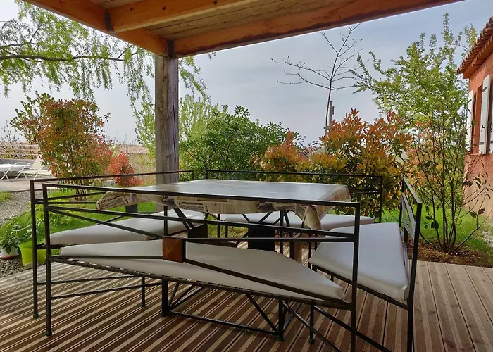 Les Terrasses De Bed & Breakfast Valensole